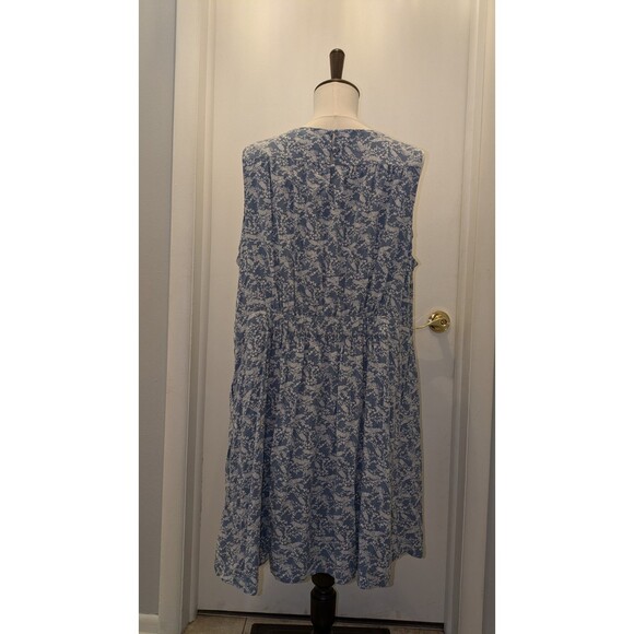 CHRISTOPHER & BANKS WOMEN'S XXL 2XL BLUE WHITE FLORAL PRINT DRESS SLEEVELESS - Picture 2 of 10